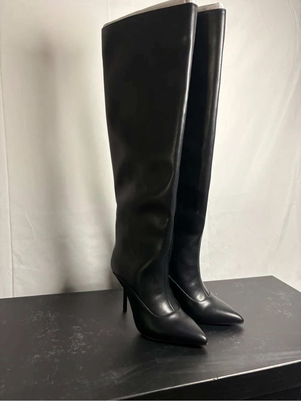 New AAJ By AMINAH Knee-High Pointed Toe Stiletto Boots SIZE 5 M